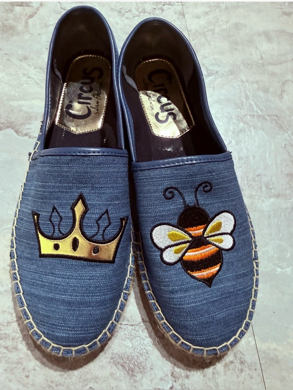 Circus by Sam Edelman Leni Queen Bee & Crown Denim Espadrille Flats Size 7